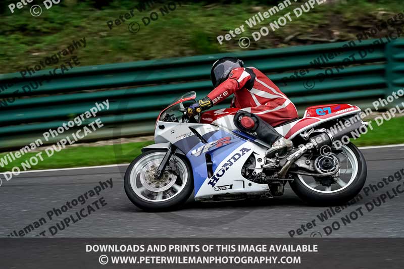 cadwell no limits trackday;cadwell park;cadwell park photographs;cadwell trackday photographs;enduro digital images;event digital images;eventdigitalimages;no limits trackdays;peter wileman photography;racing digital images;trackday digital images;trackday photos